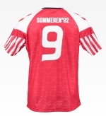 Deltag i konkurrencen og vind DVD eller trøje